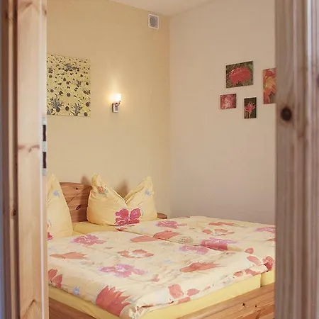 Ferienhaus Und Ferienwohnung 